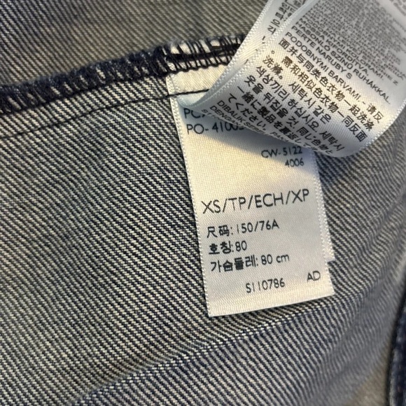 Levi's Premium '90S TRUCKER JACKET Women's Size XS - Picture 13 of 16